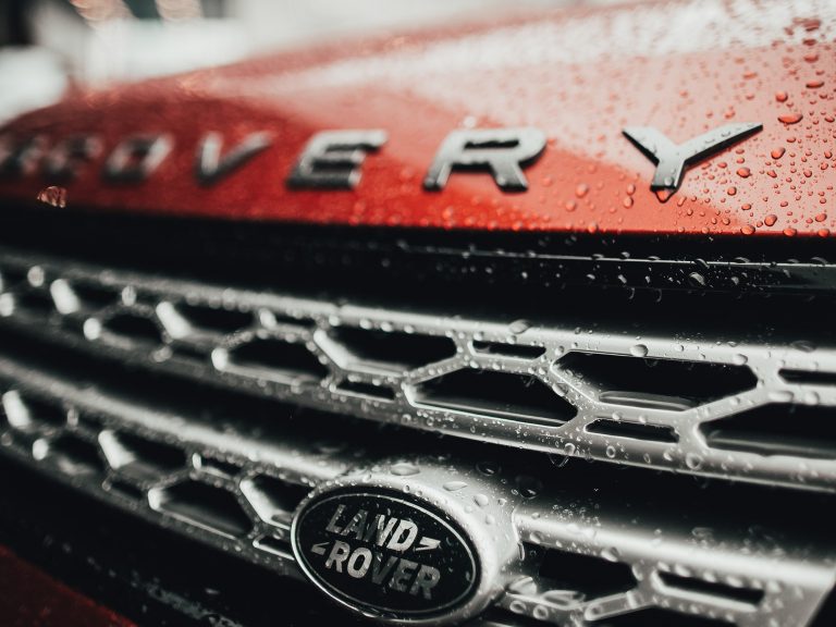 Quick Guide to Land Rover Dashboard Warning Lights | 2025